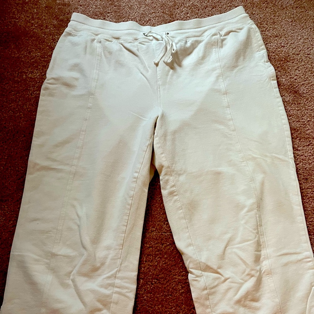 Onque Casuals Capri Pant